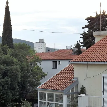 Holidays 6 Apartment *